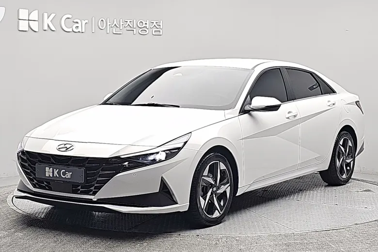 Hyundai 아반떼 - фото 1