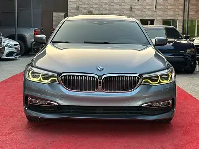 BMW 5-Series - фото 1