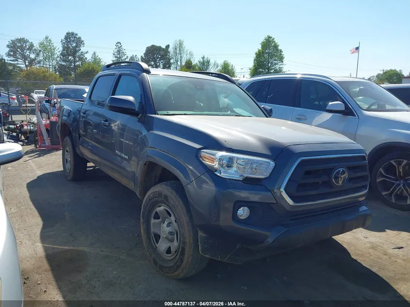 TOYOTA TACOMA SR5 - фото 1
