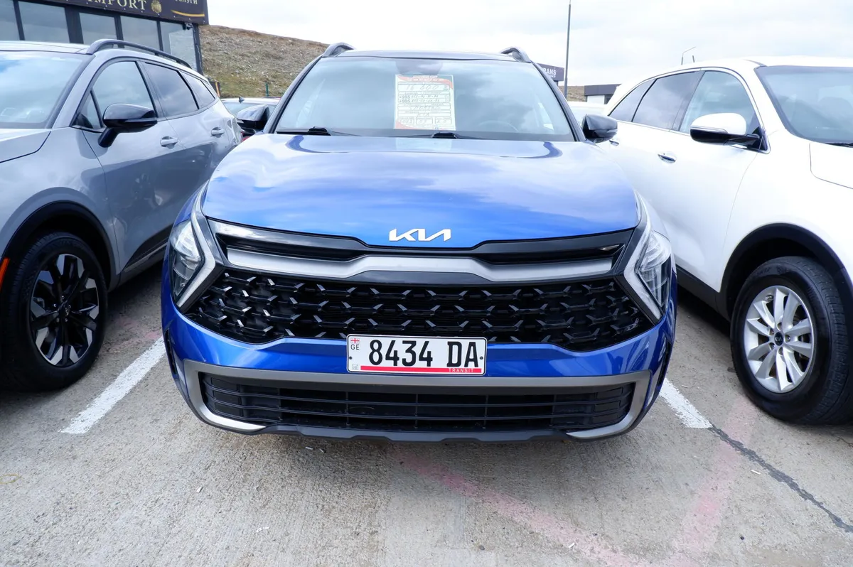 Kia Sportage - фото 1