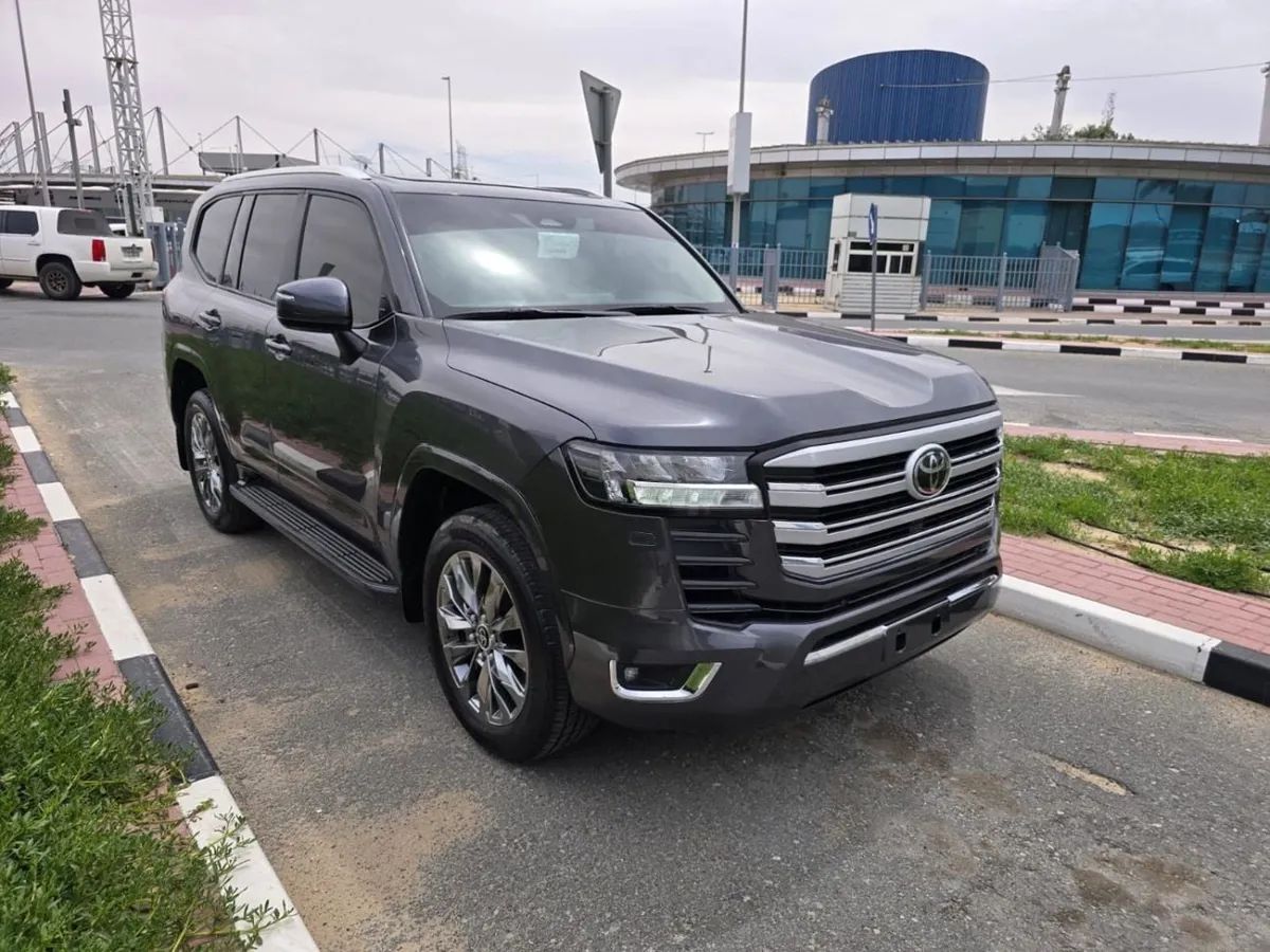 Toyota Land Cruiser - фото 1