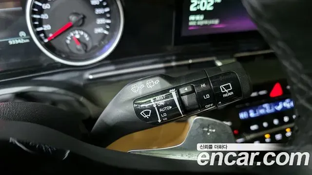 Kia Canival - фото 1