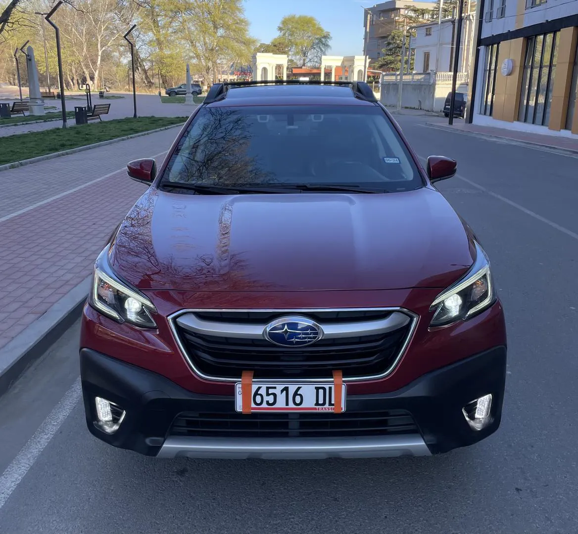 Subaru Outback - фото 1