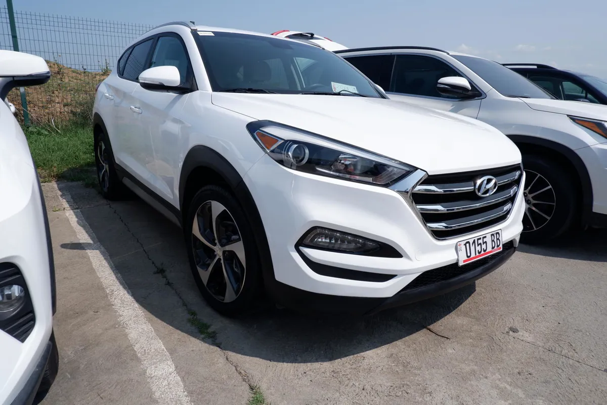 Hyundai Tucson - фото 1