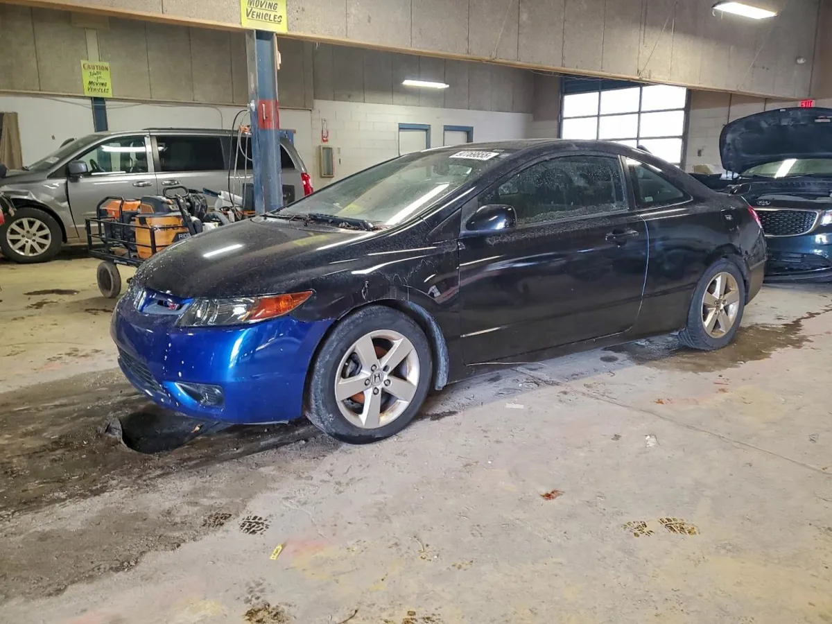 HONDA CIVIC - фото 1