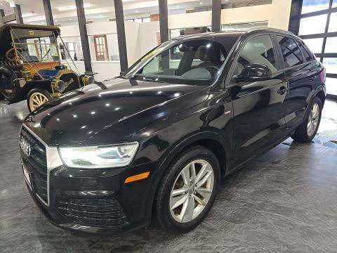 Audi Q3 2.0T Premium - фото 1