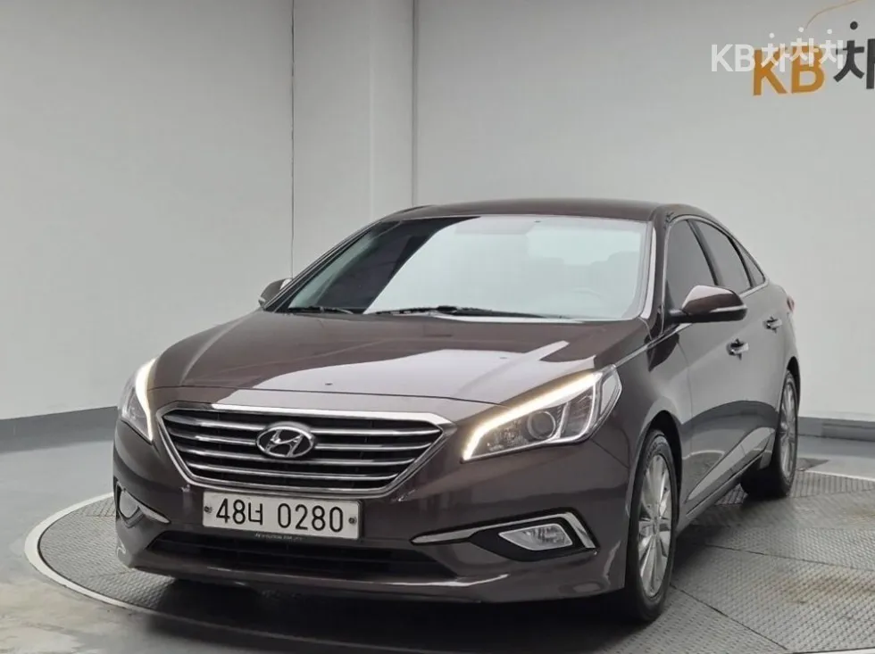 Hyundai LF쏘나타 2.0 스마트 기본형 - фото 1