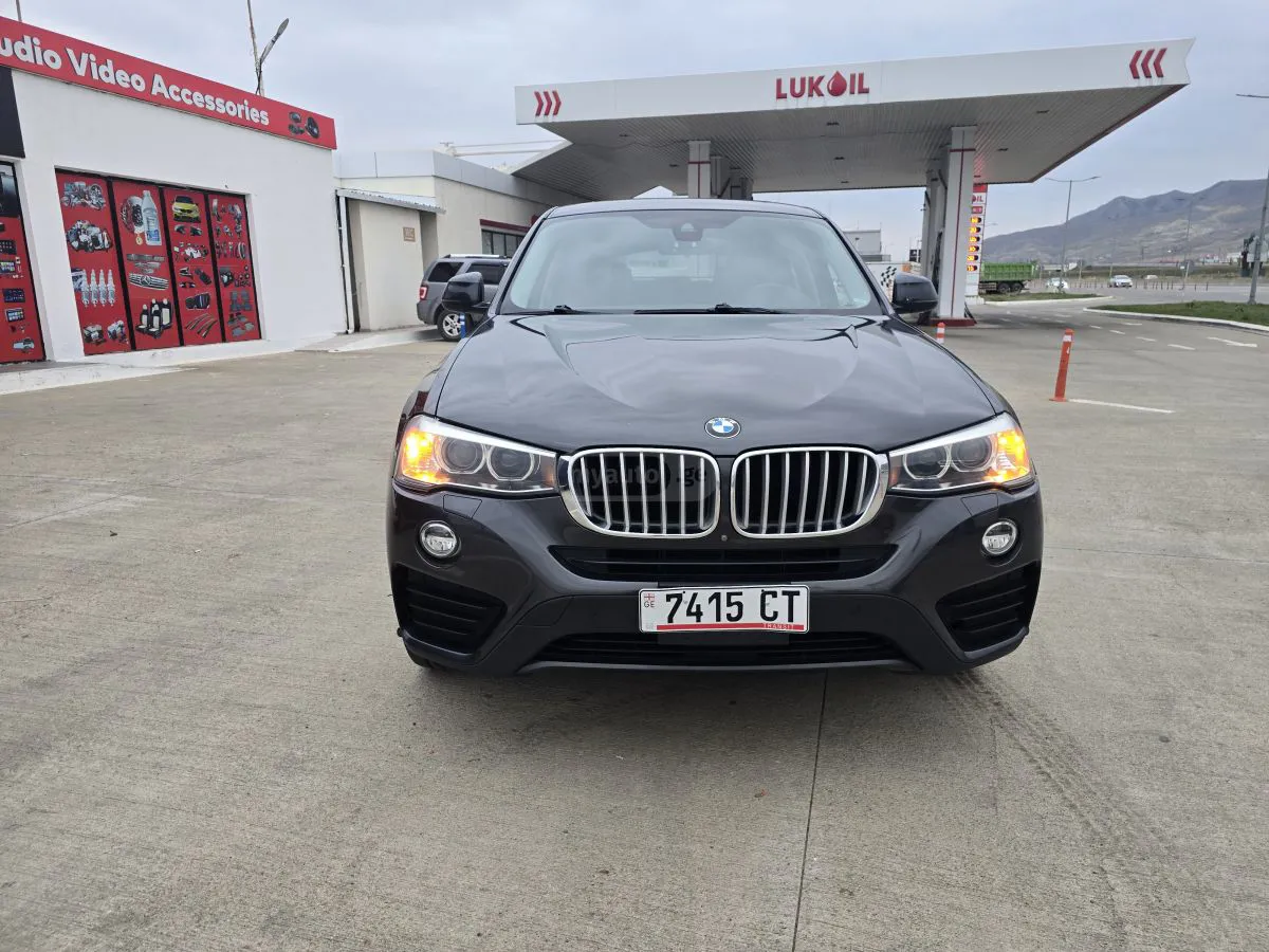 BMW X4 - фото 1