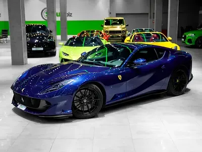 Ferrari 812 Superfast - фото 1