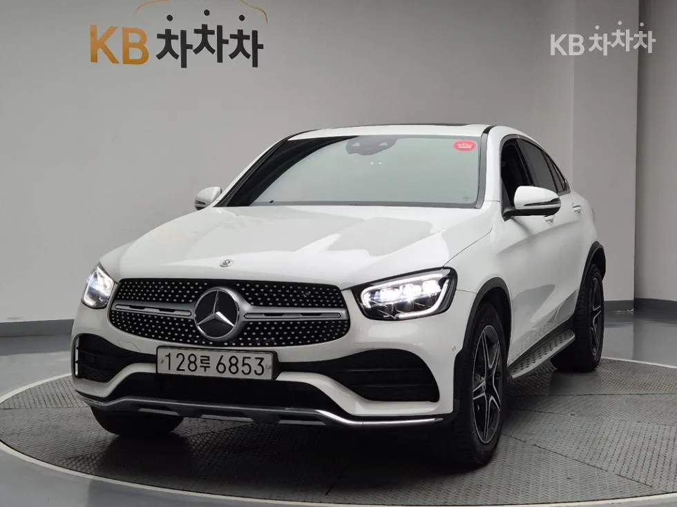 Mercedes-Benz GLC(X253) 300 4Matic Coupe 기본형 - фото 1