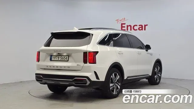 Kia Sorento - фото 1