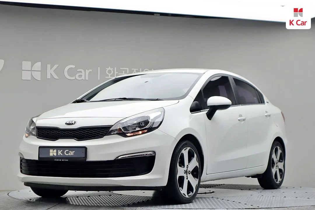 Kia 프라이드 - фото 1