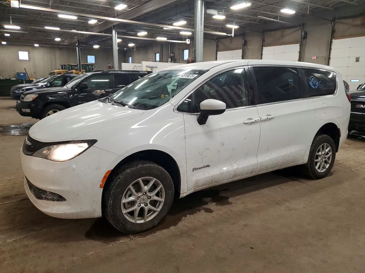 CHRYSLER VOYAGER - фото 1