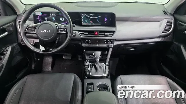 Kia Seltos - фото 1