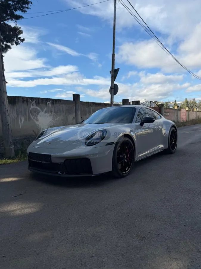 Porsche 911 - фото 1