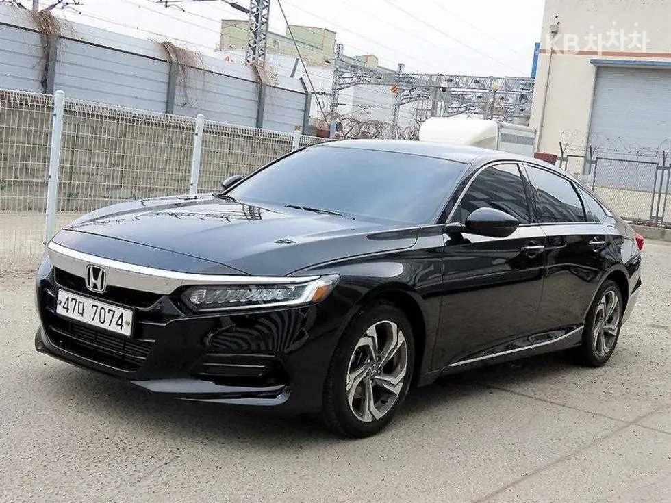 Honda 어코드 10세대 1.5 Turbo - фото 1
