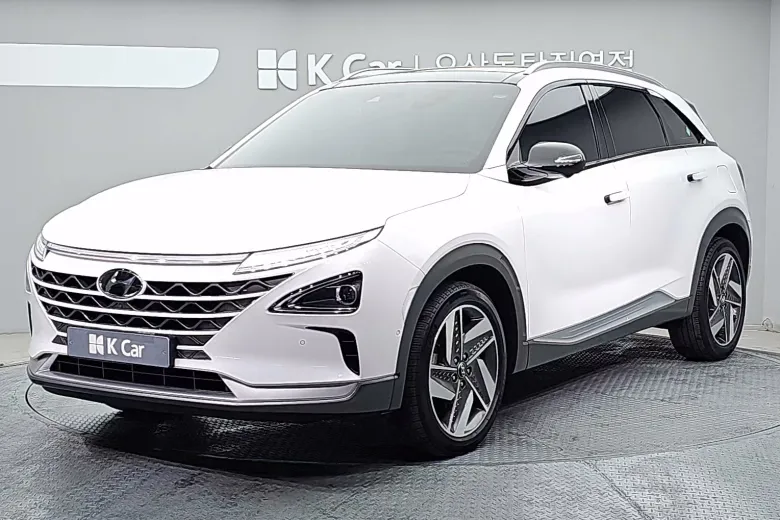 Hyundai 넥쏘 - фото 1