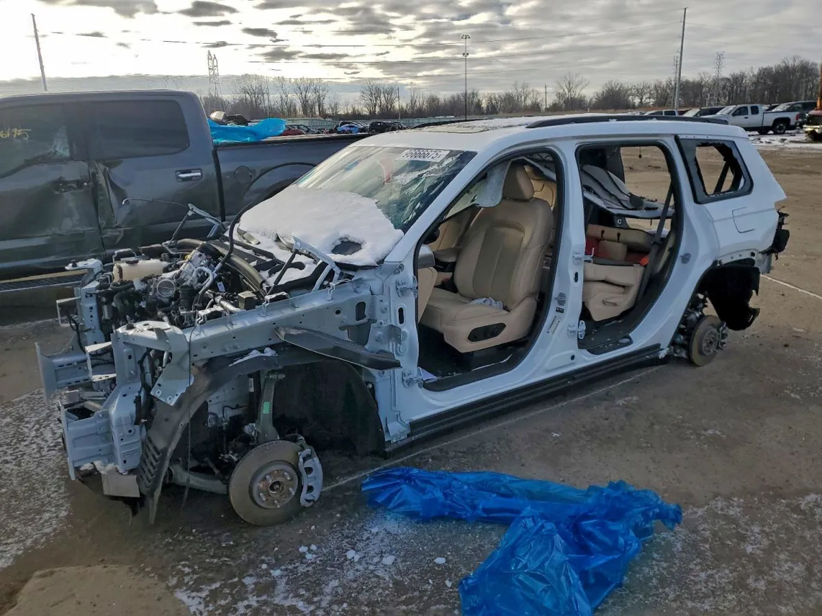 JEEP GRAND CHEROKEE L LIMITED - фото 1