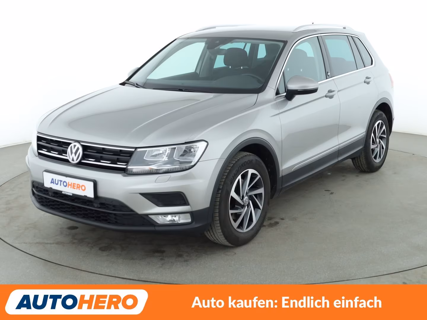 Volkswagen Tiguan - фото 1